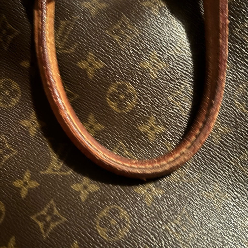 Authentic LV Monogram Deauville Tote - Picture 6 of 12